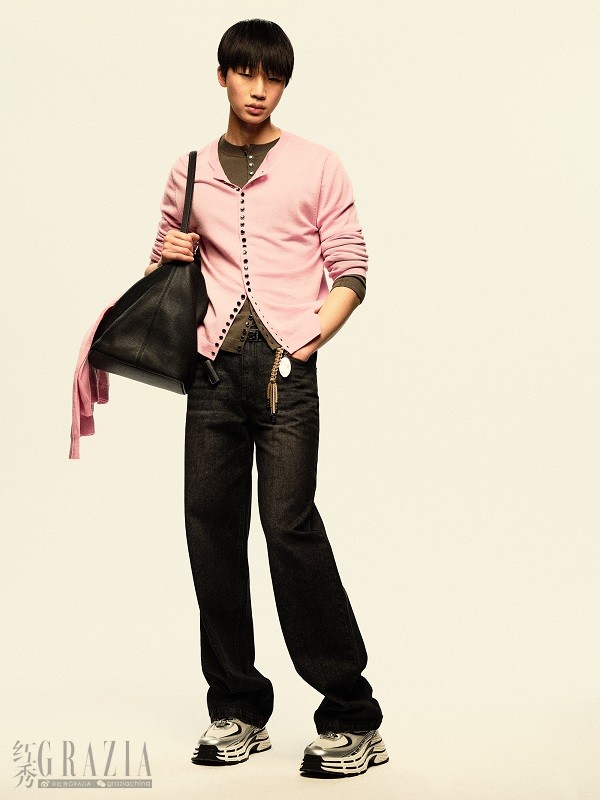 dcwrd20240408143429.jpg CALVINLUO_FW24_Look21.jpg