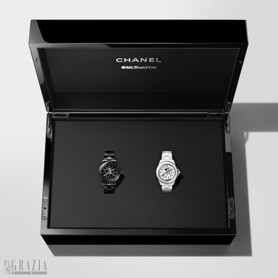 chanel_j12_la_pausa_only_watch_coffret_rvb1-HD.jpeg