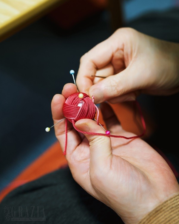 Weekend Max Mara - Pasticcino Bag FW4 - Making Of Images SPHERES2.jpg
