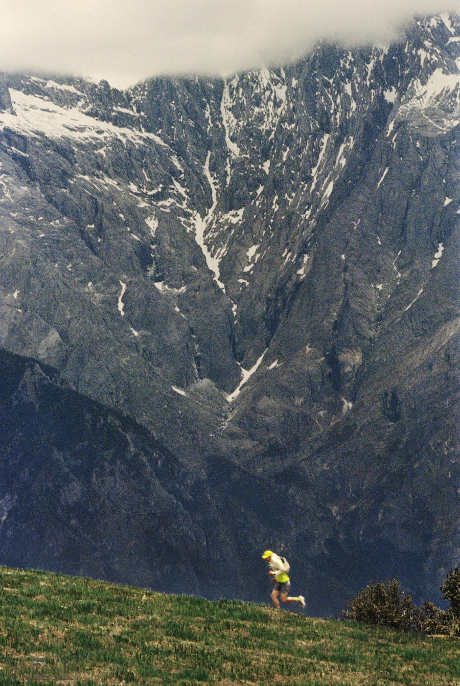 图2_始祖鸟秉承高山户外基因，引领户外山地跑（Mountain Run)_副本.jpg