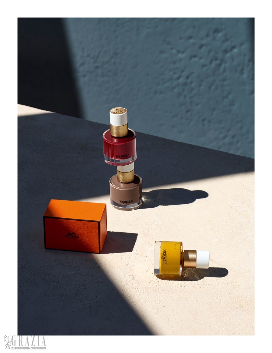 ypjir20240725182024.jpg Les Mains Hermès 手部系列 - 1 © Joaquin Laguinge.jpg