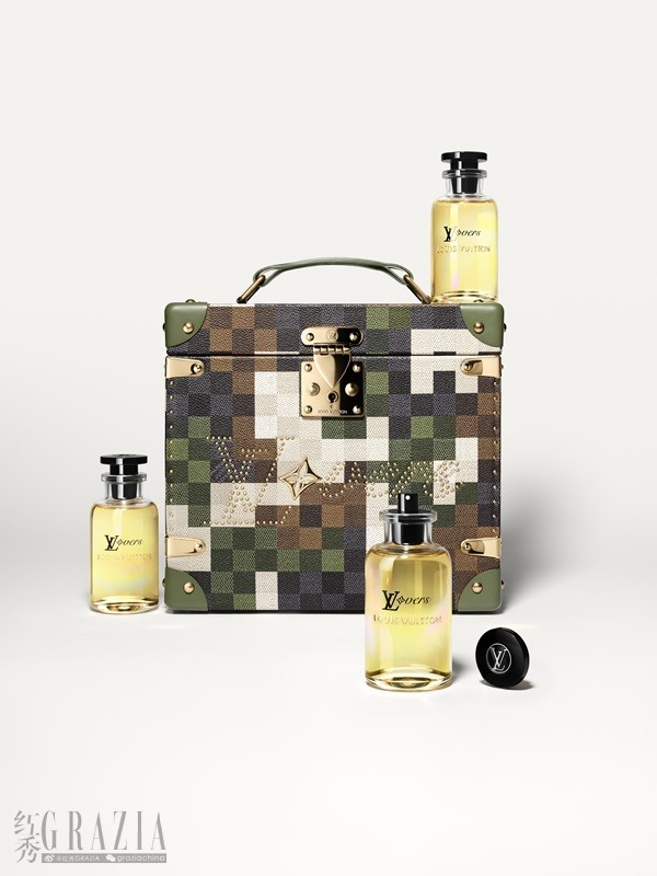 kvlon20240904155545.jpg LOVERS FRAGRANCE TRUNK.jpg