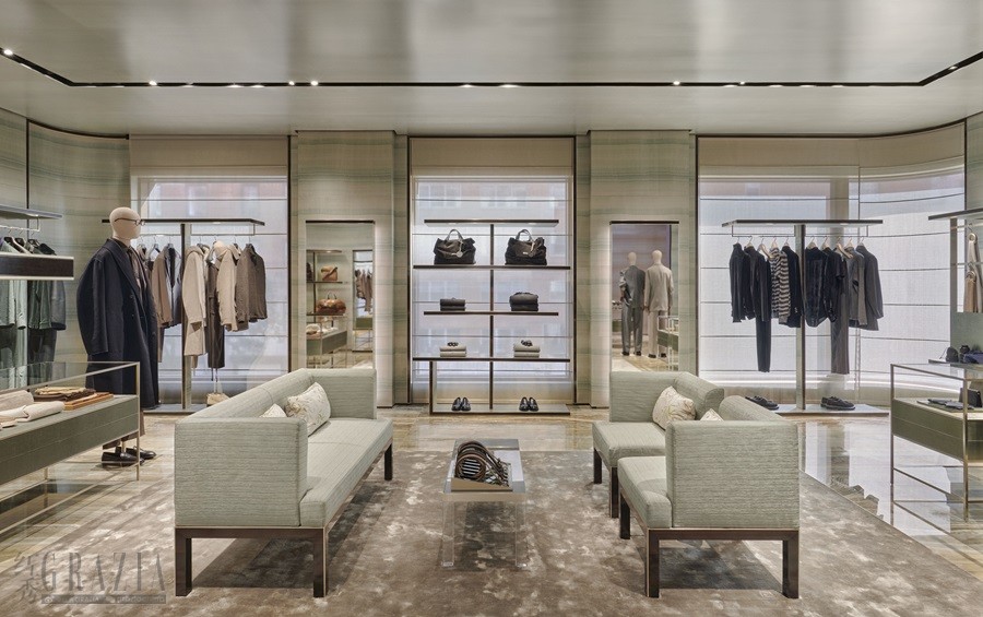 rdlvt20241018172645.jpg Giorgio Armani Boutique NY(1)_Danilo Scarpati for Beehive Studio.jpg
