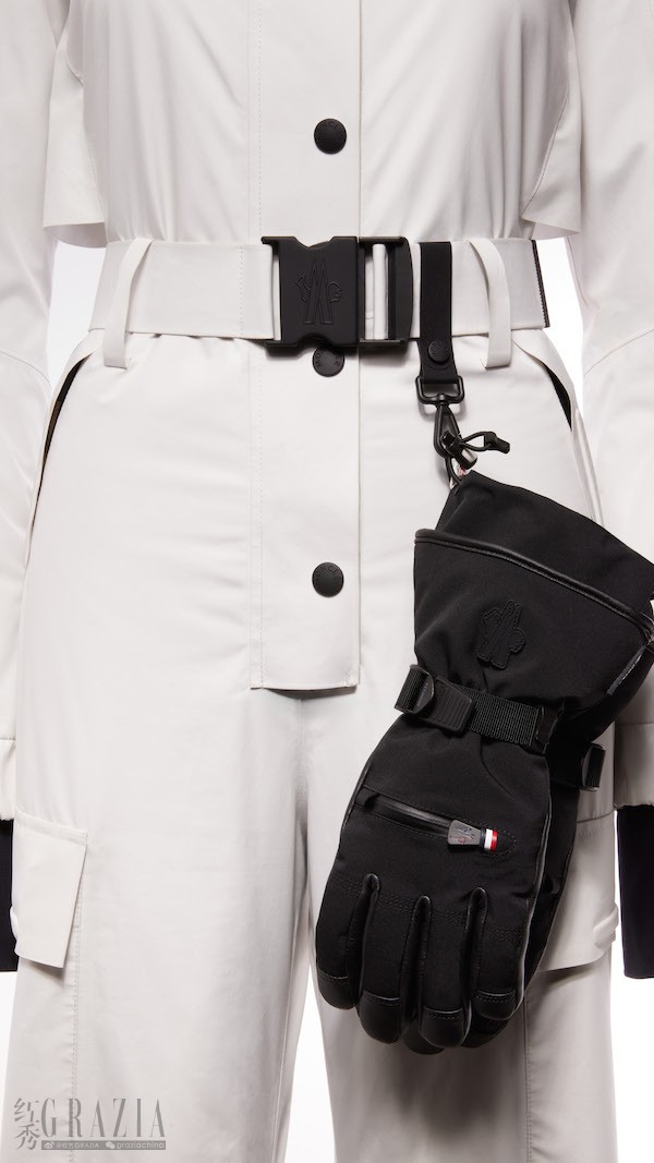 nsudg20241209170718.jpg MONCLER GRENOBLE FW24_STILL LIFE_0008.jpg