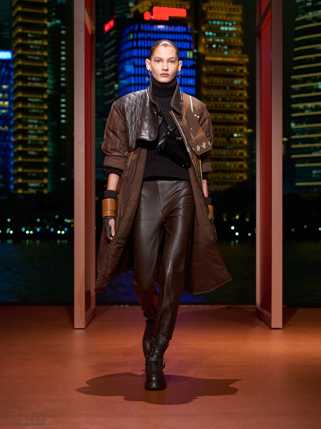 HERMES_WRTW_FW25_Shanghai_Runway_FilippoFior_08_1440x1920.jpg