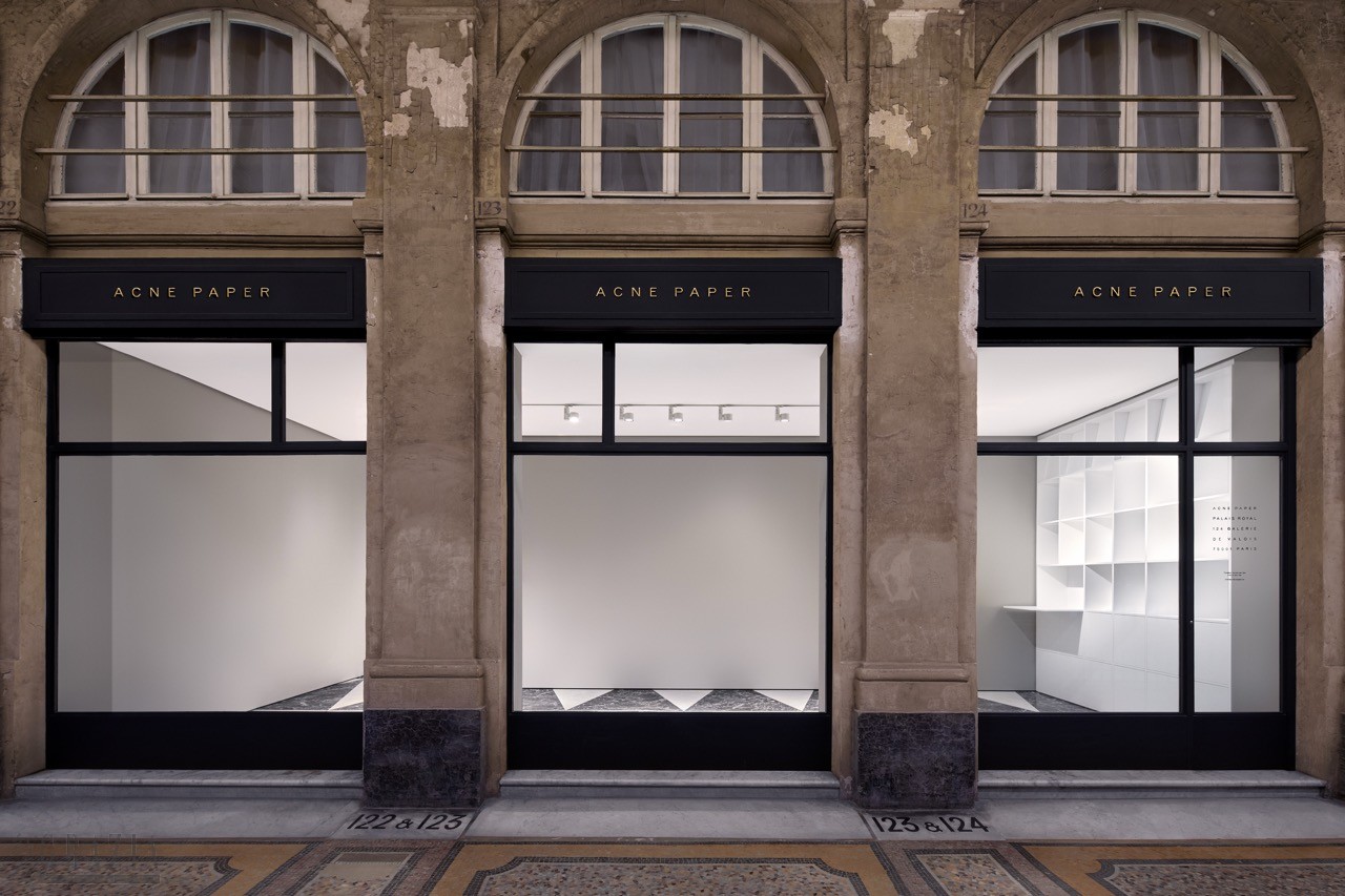 ACNE_PAPER_PALAIS_ROYAL_PRESS_1大.jpeg