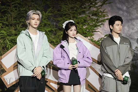 pmjis20251015164318.jpg 演员歌手黄明昊、吴宣仪,音乐人翁杰 齐聚现场.jpg