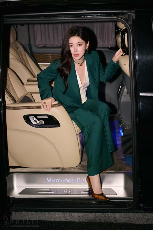 wkeuv20251103235718.jpg 2.jpg