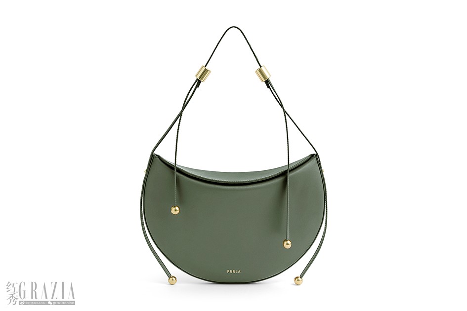 duozw20251105125813.png FURLA MOONSTONE M SHOULDER BAG.png