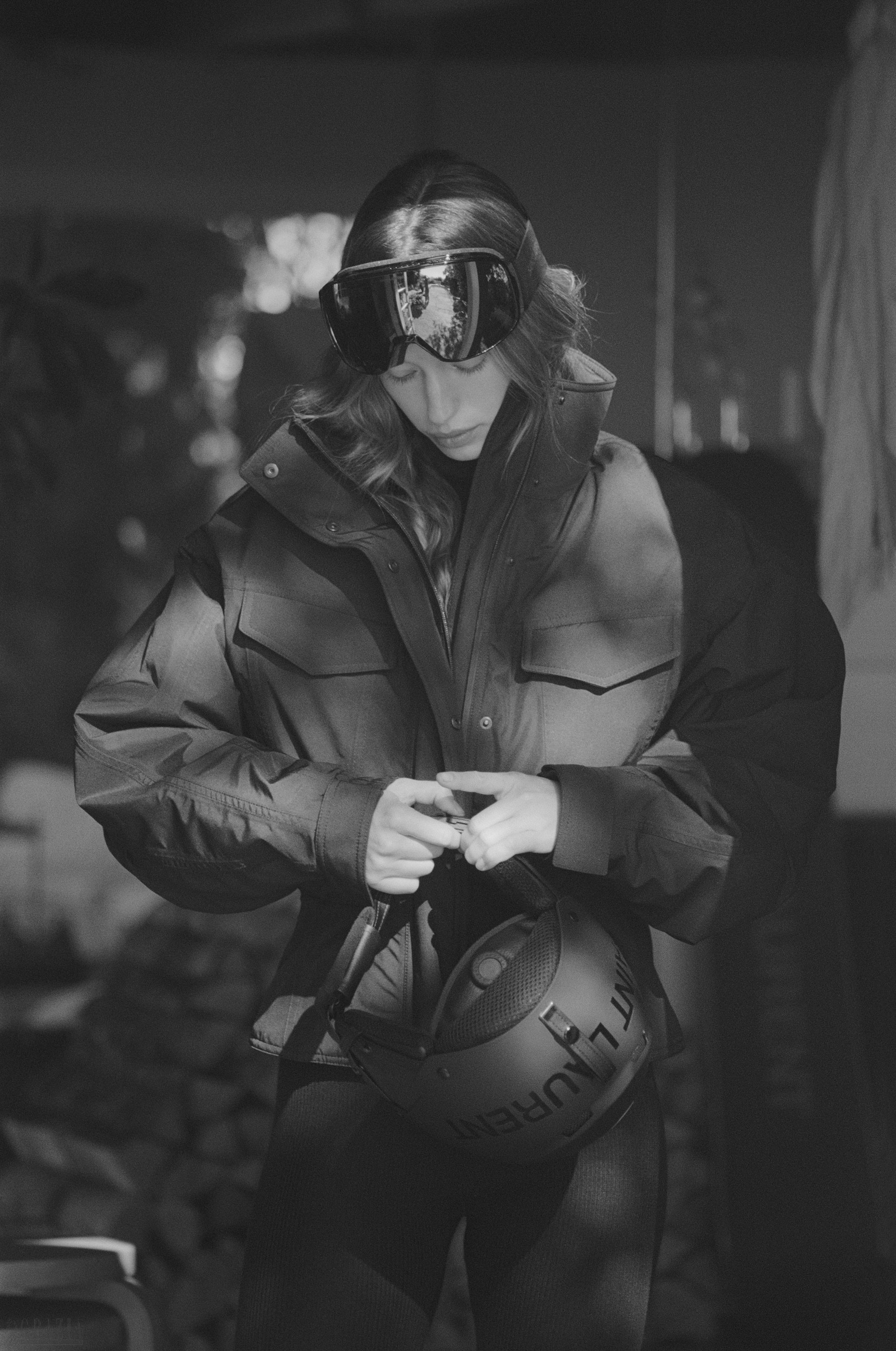 SAINT LAURENT RIVE DROITE_SNOW_EDITION_15_HR.jpg