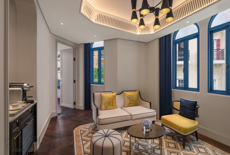 Copy of Corner Suite_Living Room.jpg