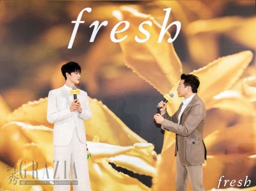 agpoi20260128131127.jpg LVMH 集团大中华区总裁吴越先生与fresh馥蕾诗品牌代言人李昀锐互动对谈.jpg