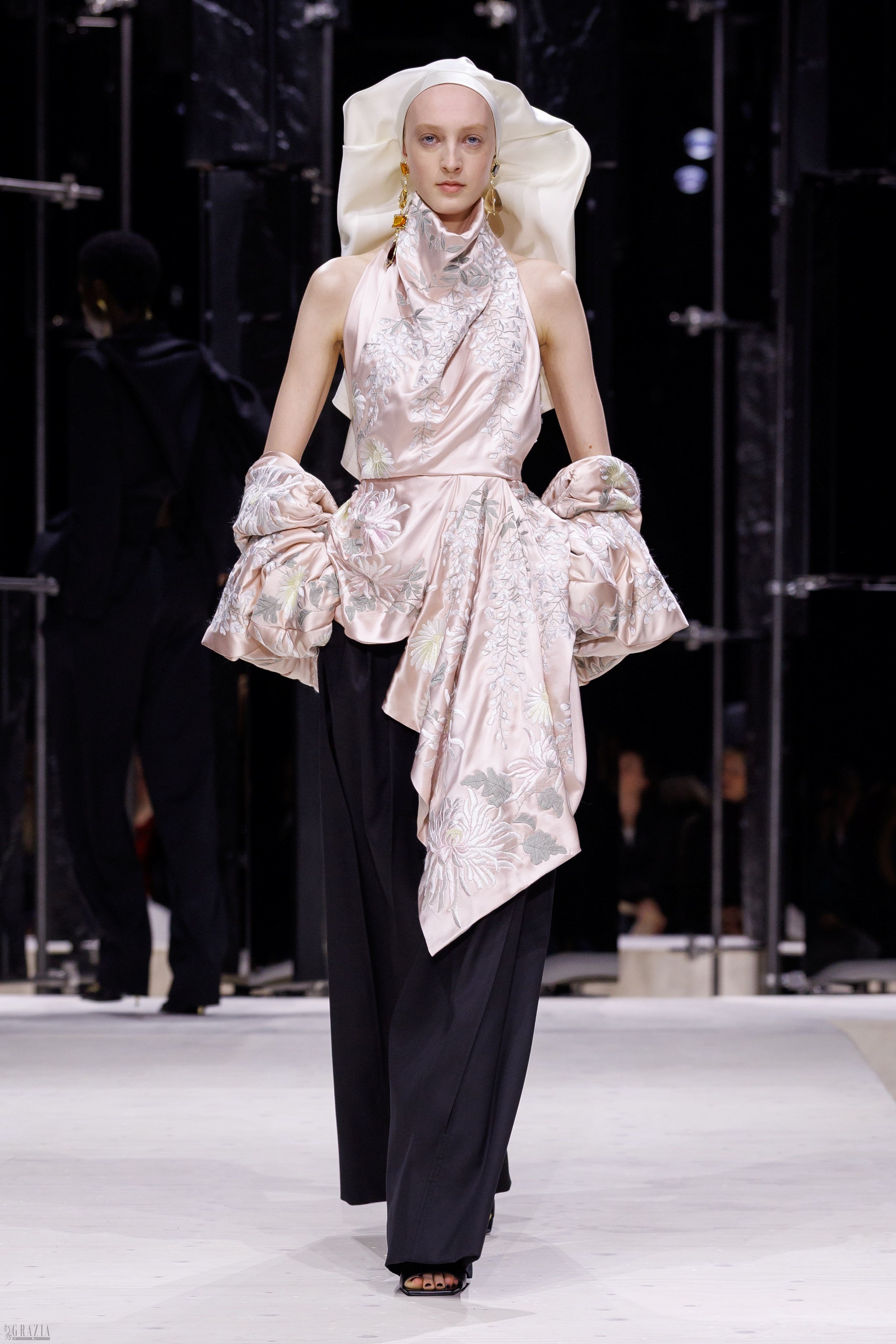 GIVENCHY_FW26_WOMAN_SHOW_LOOK_51.jpg