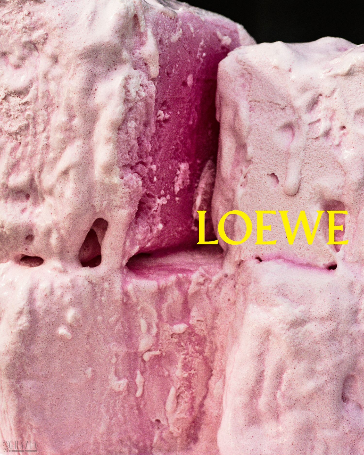 LOEWE FW26 PRECOLLECTION CAMPAIGN STILL LIFE CUBES.jpg