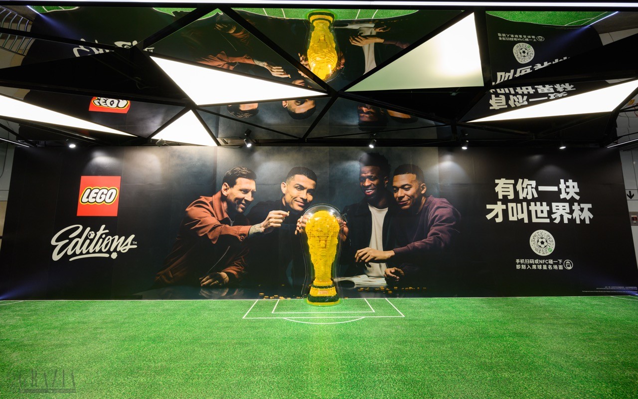 5-1. 乐高集团希望通过日常生活中的触点，激发消费者感受足球运动的魅力大.jpeg