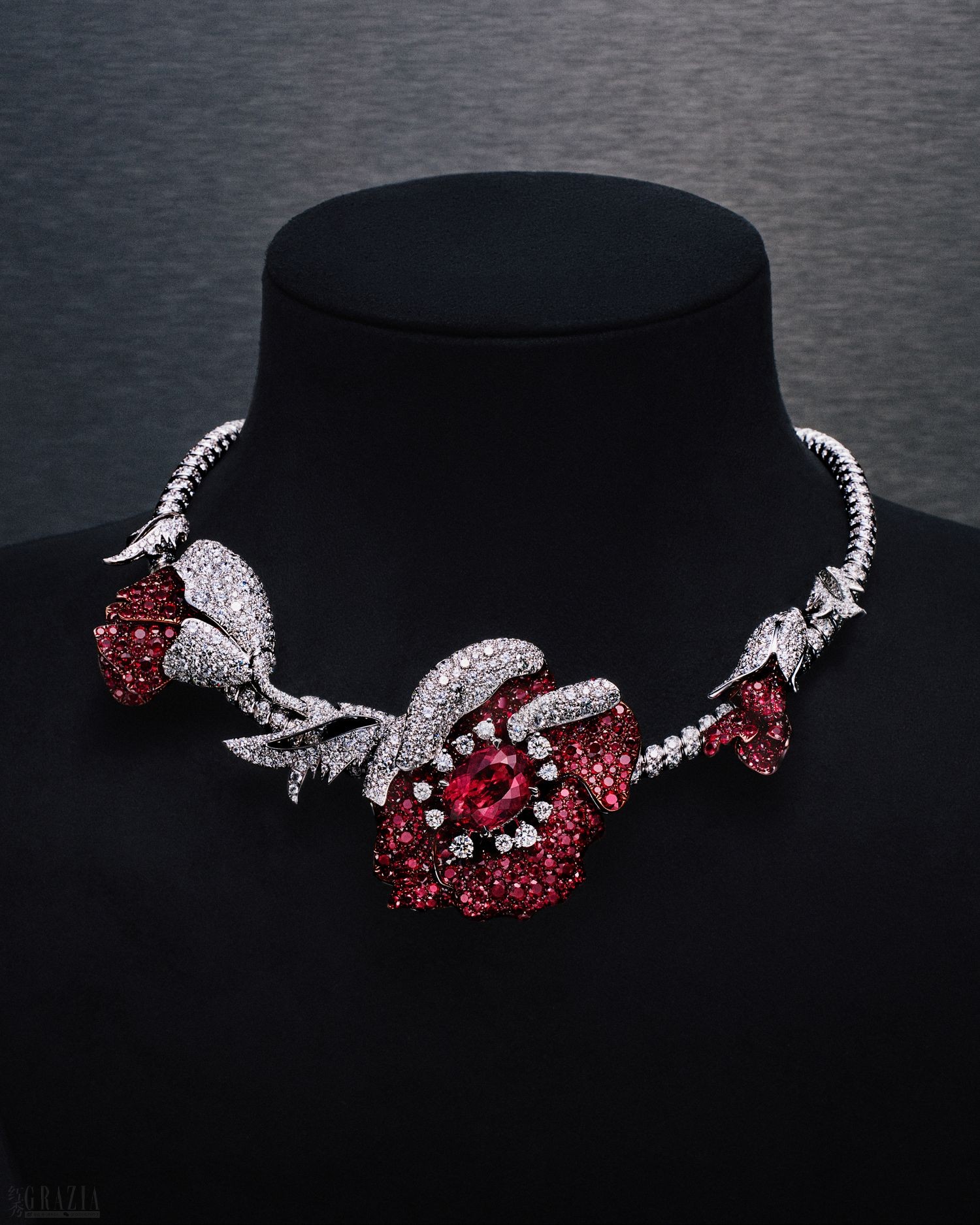 Gucci High Jewelry_Making Of9.jpg