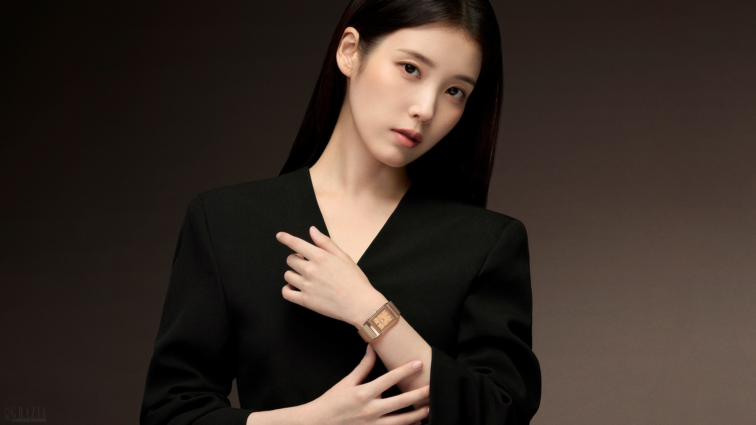 积家全球代言人李知恩（IU）.jpg
