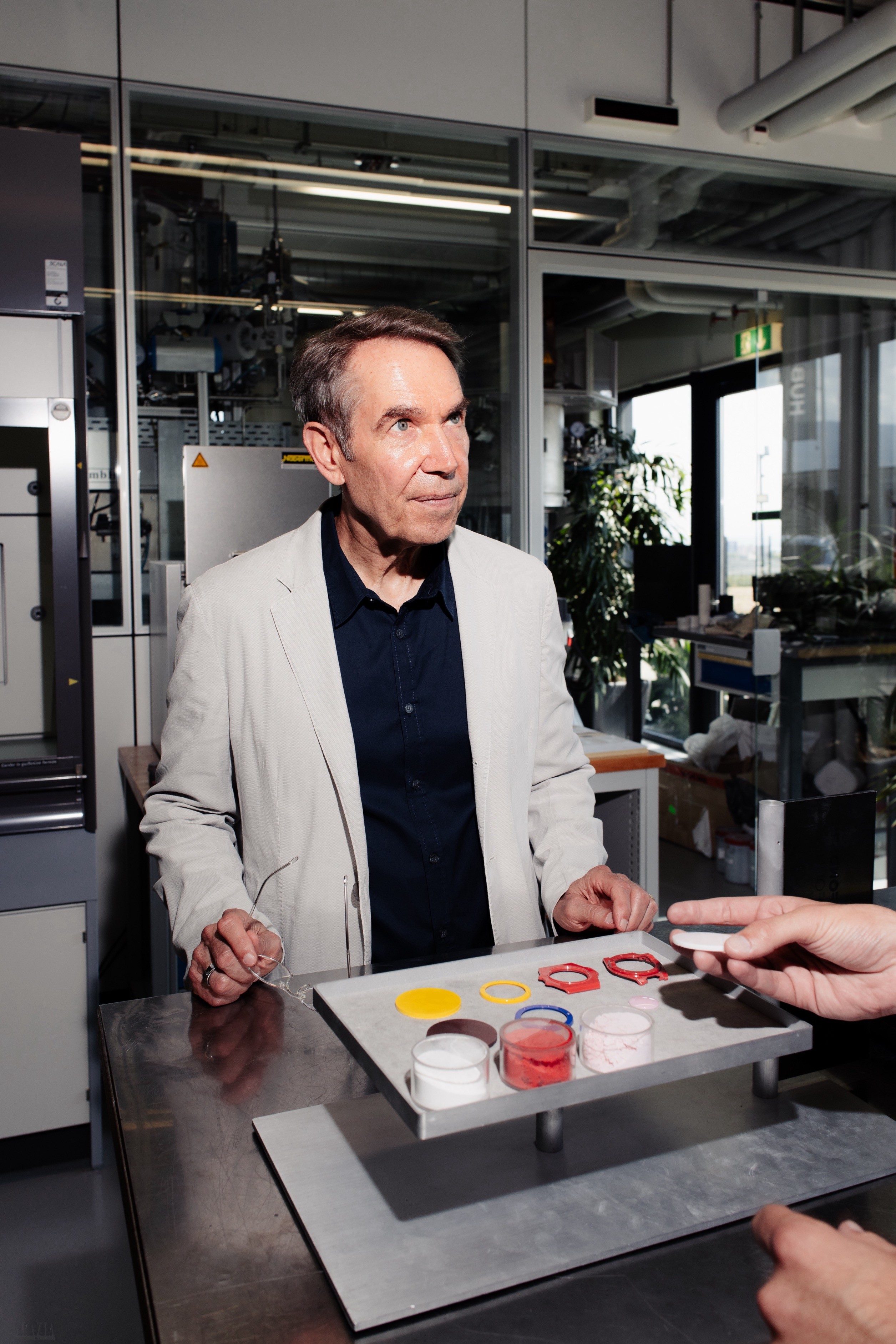 杰夫·昆斯（JEFF KOONS）探访HUBLOT宇舶表制表厂-4.jpg