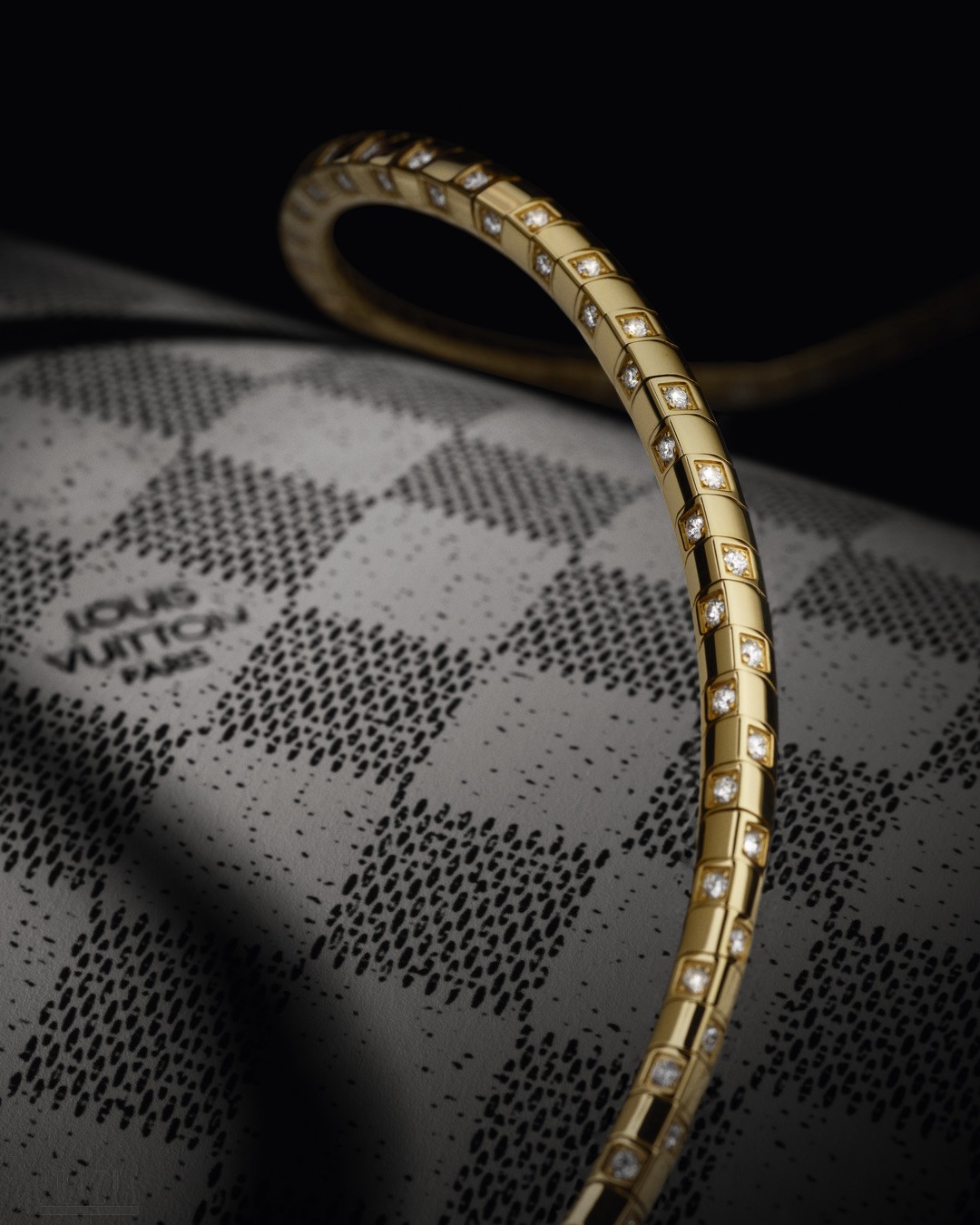 LE DAMIER DE LOUIS VUITTON SAVOIR-FAIRE - LOUIS VUITTON FINE JEWELRY ©Laziz Hamani 6.jpeg