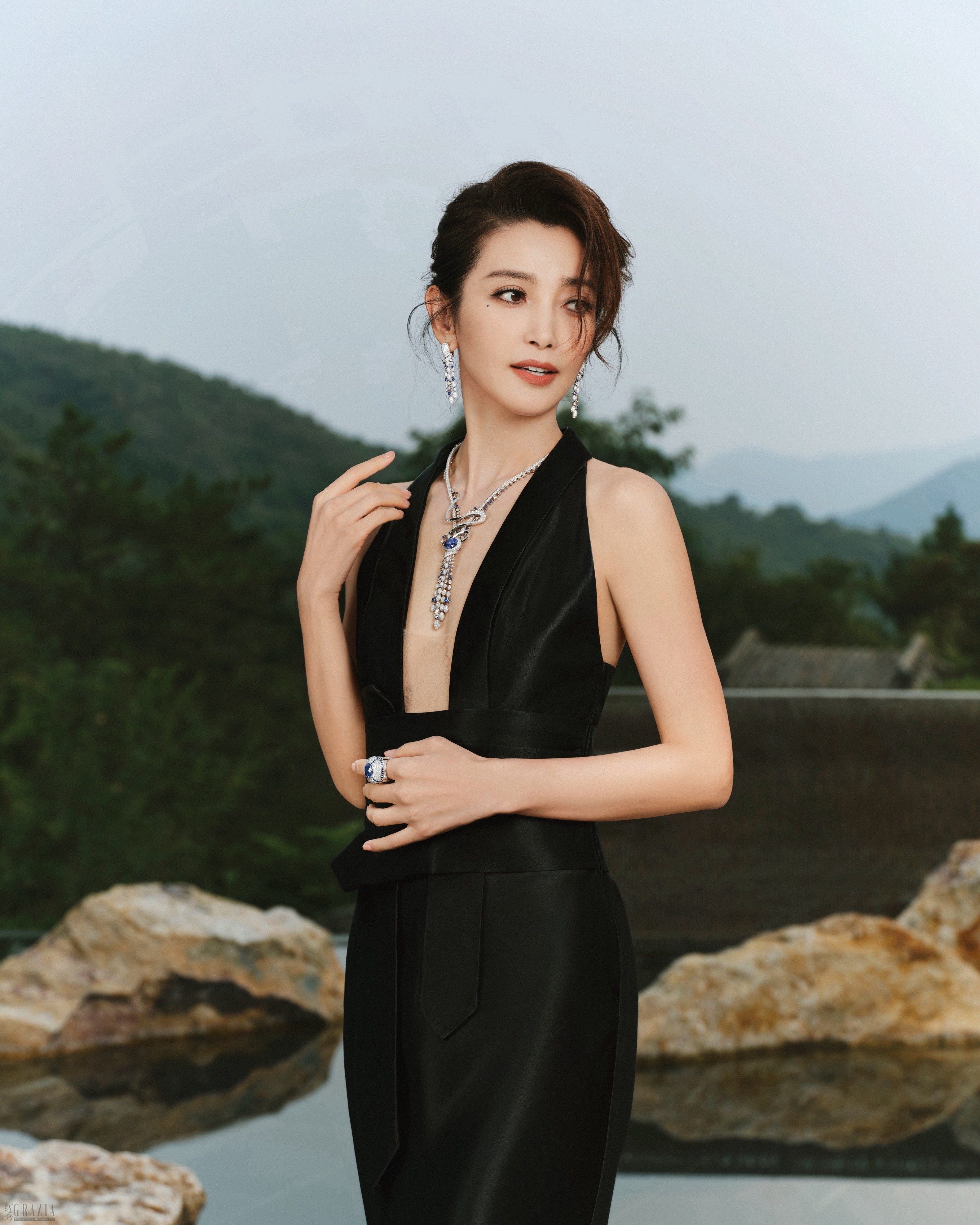 18.著名影星李冰冰.jpg