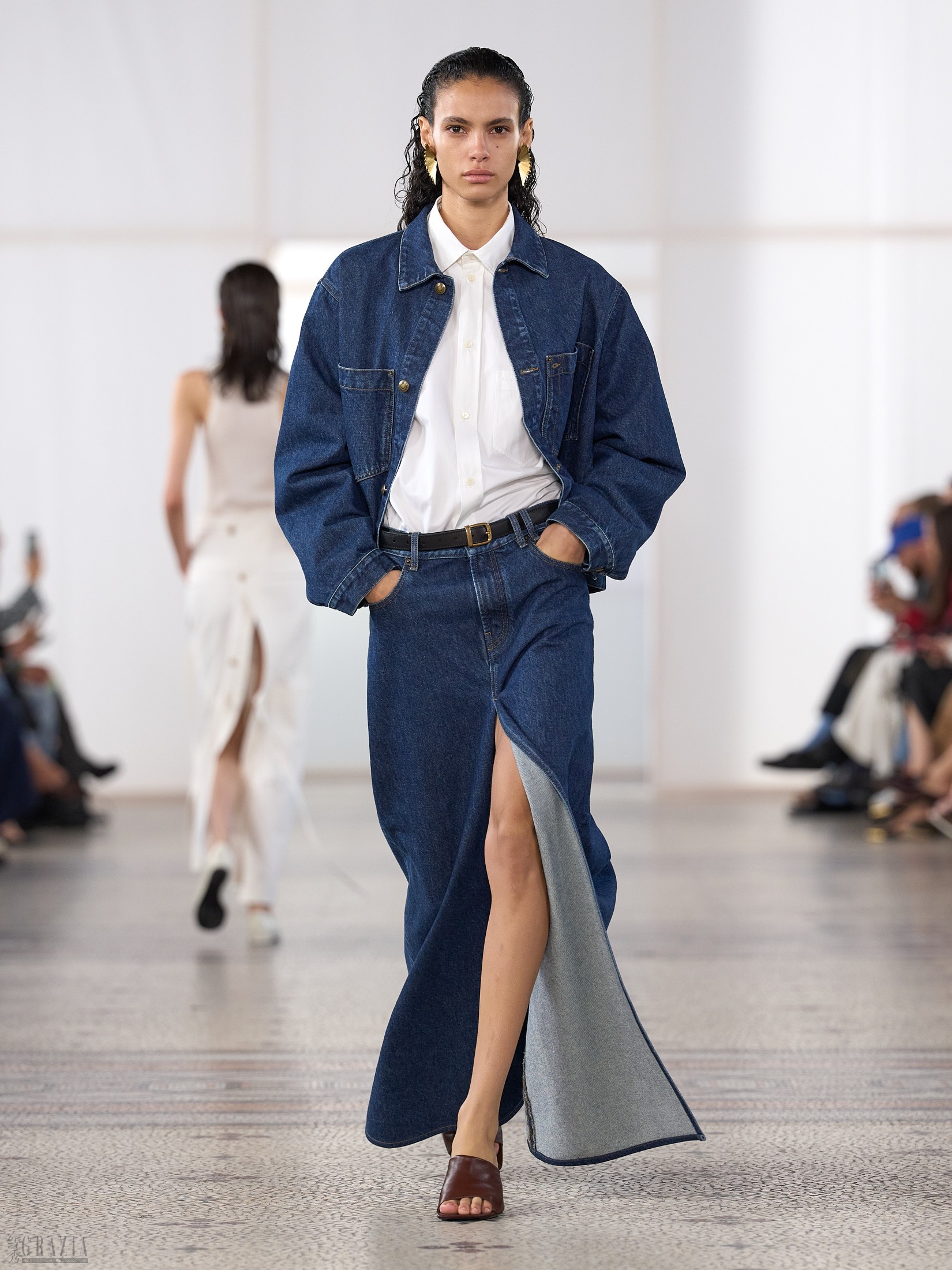 Look 20.jpg