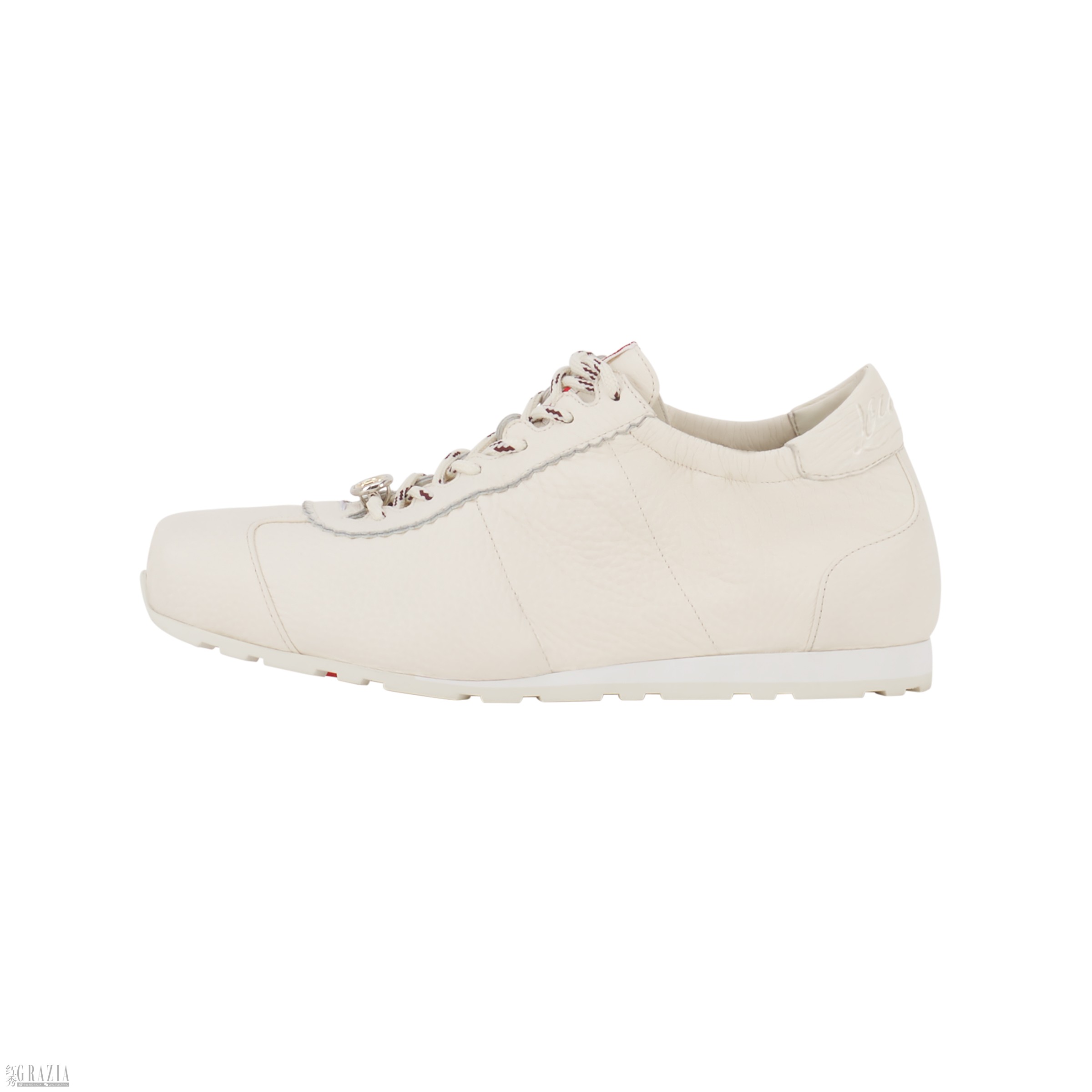 SS27_Cassiasneak_Flat_Deer Retourne_Suzuran_ChristianLouboutin.jpg