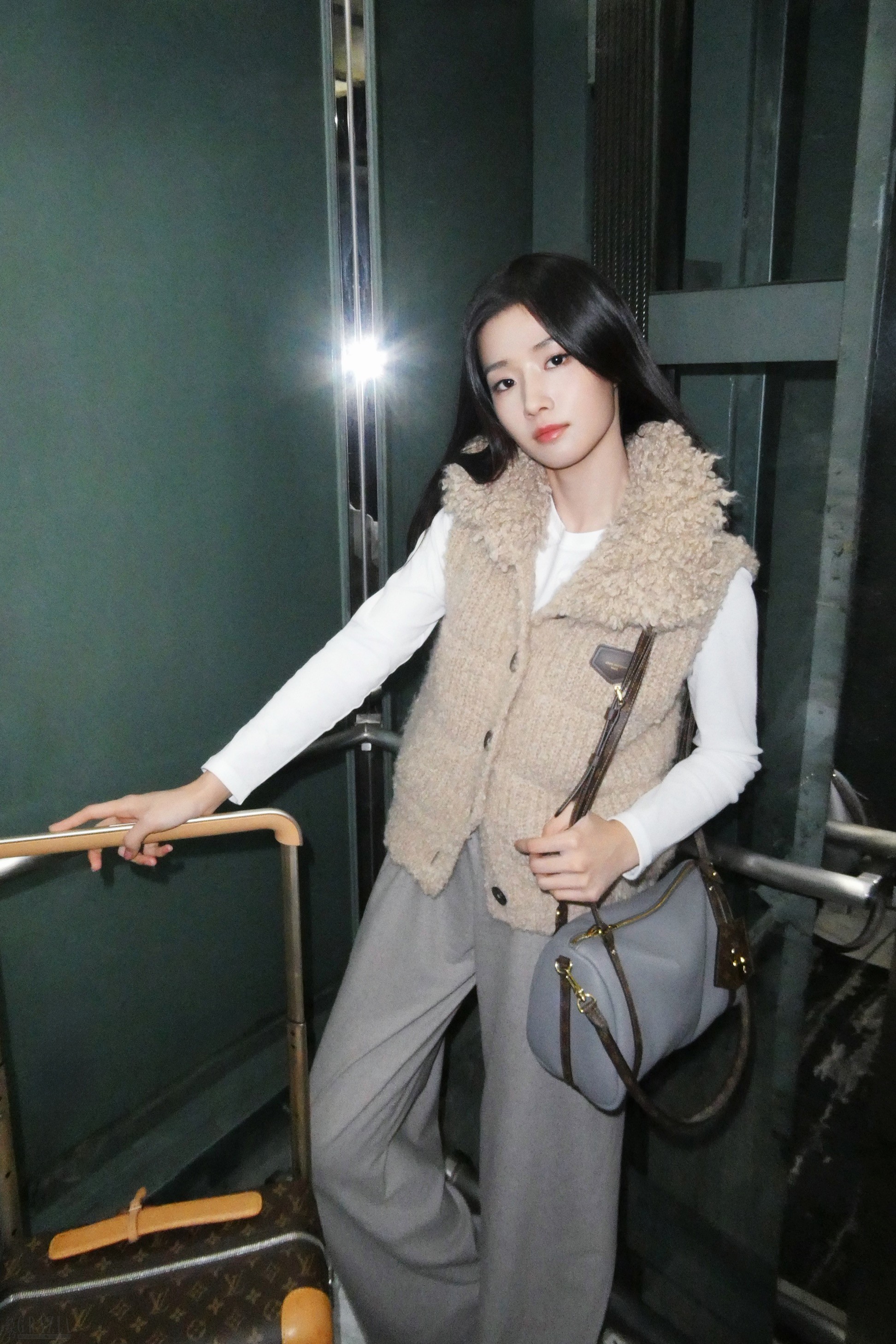 卢昱晓 (9).jpg