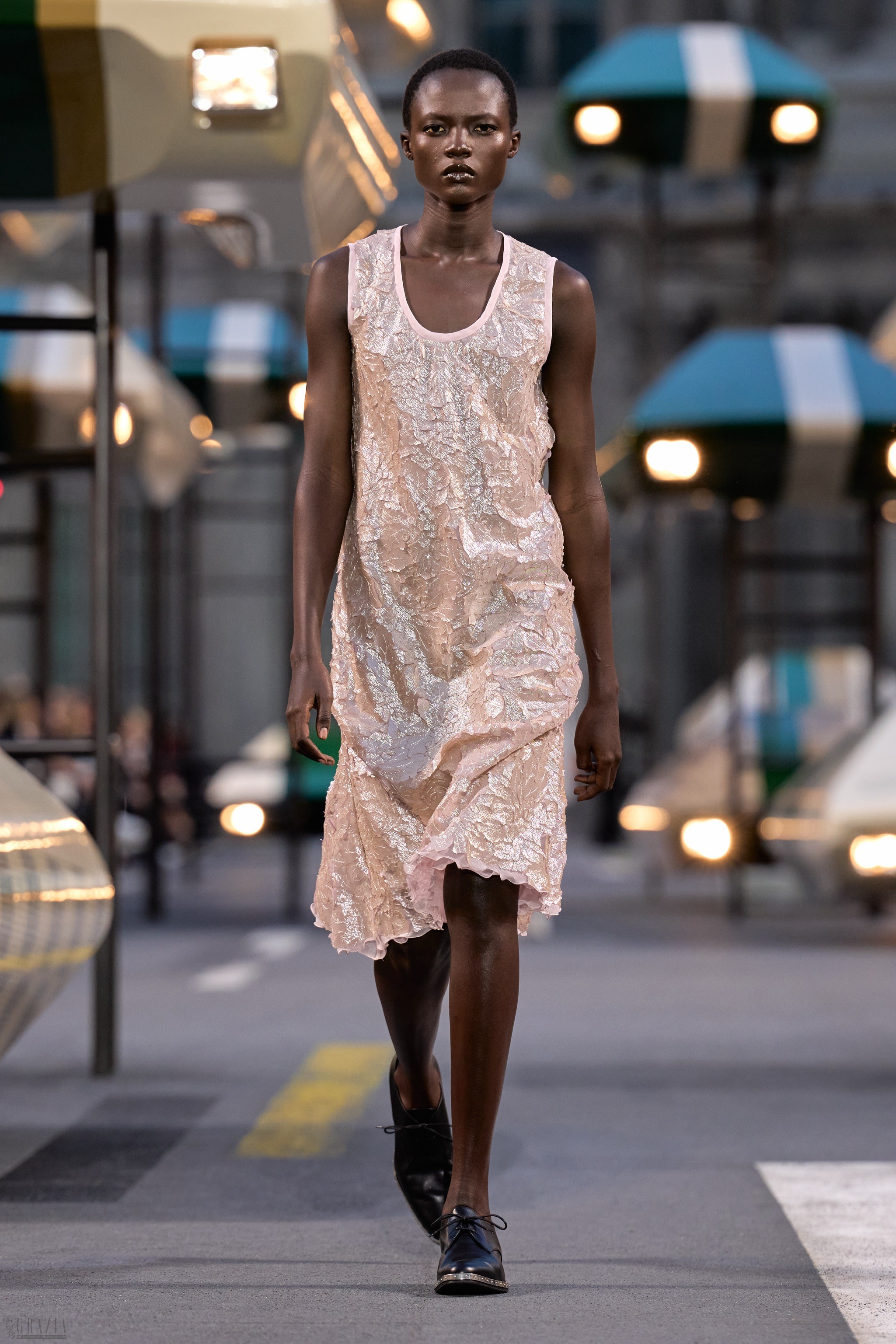 LOUIS_VUITTON_SS27_LOOK_007_2x3.jpg
