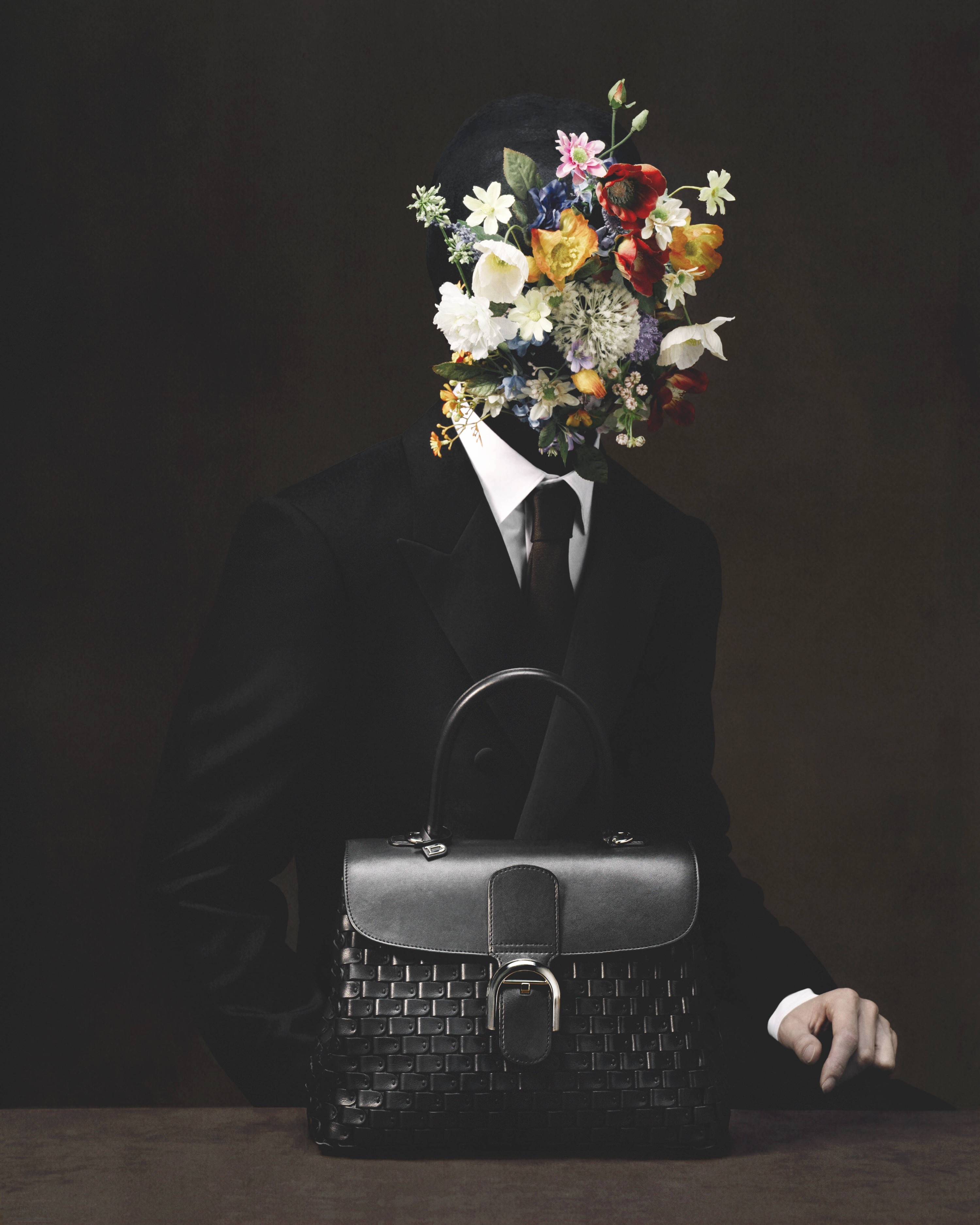 DELVAUX_AW26_WILD-BLOOM_LENNERT-MADOU_4X5_BRILLANT_ARSENAL_03.jpg