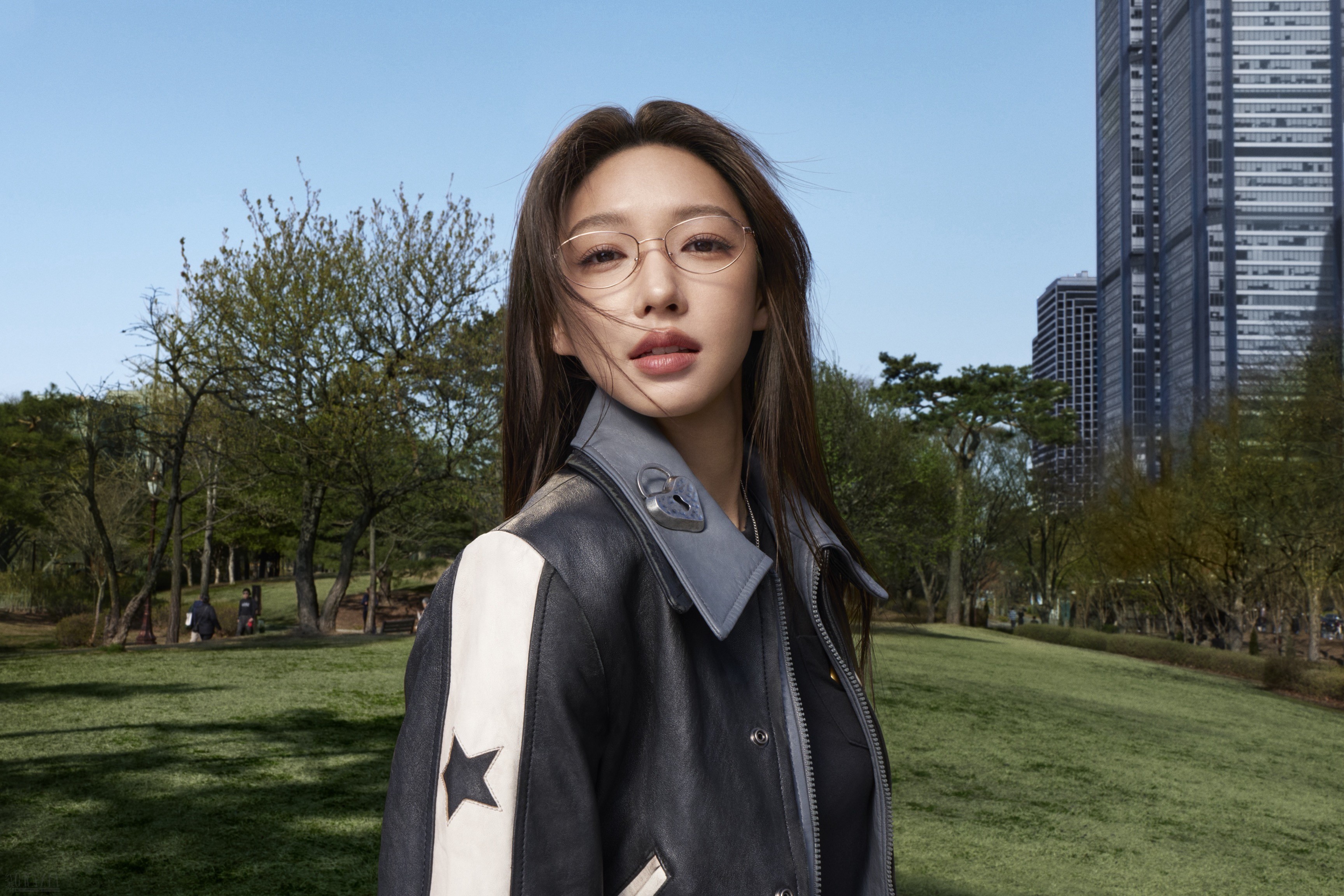26Fa_Luxottica_Cheng_GR1G_RGB_HR300.jpg