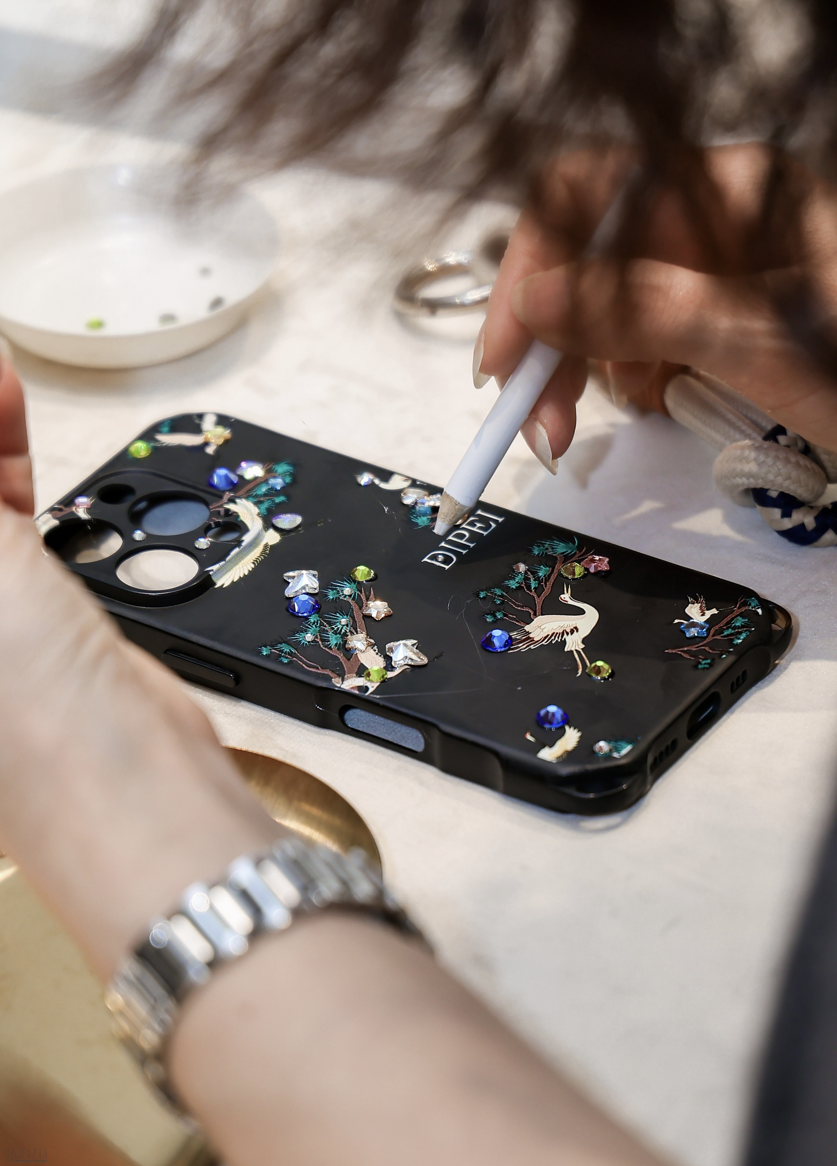Swarovski Bedazzling闪耀手工坊2.jpg