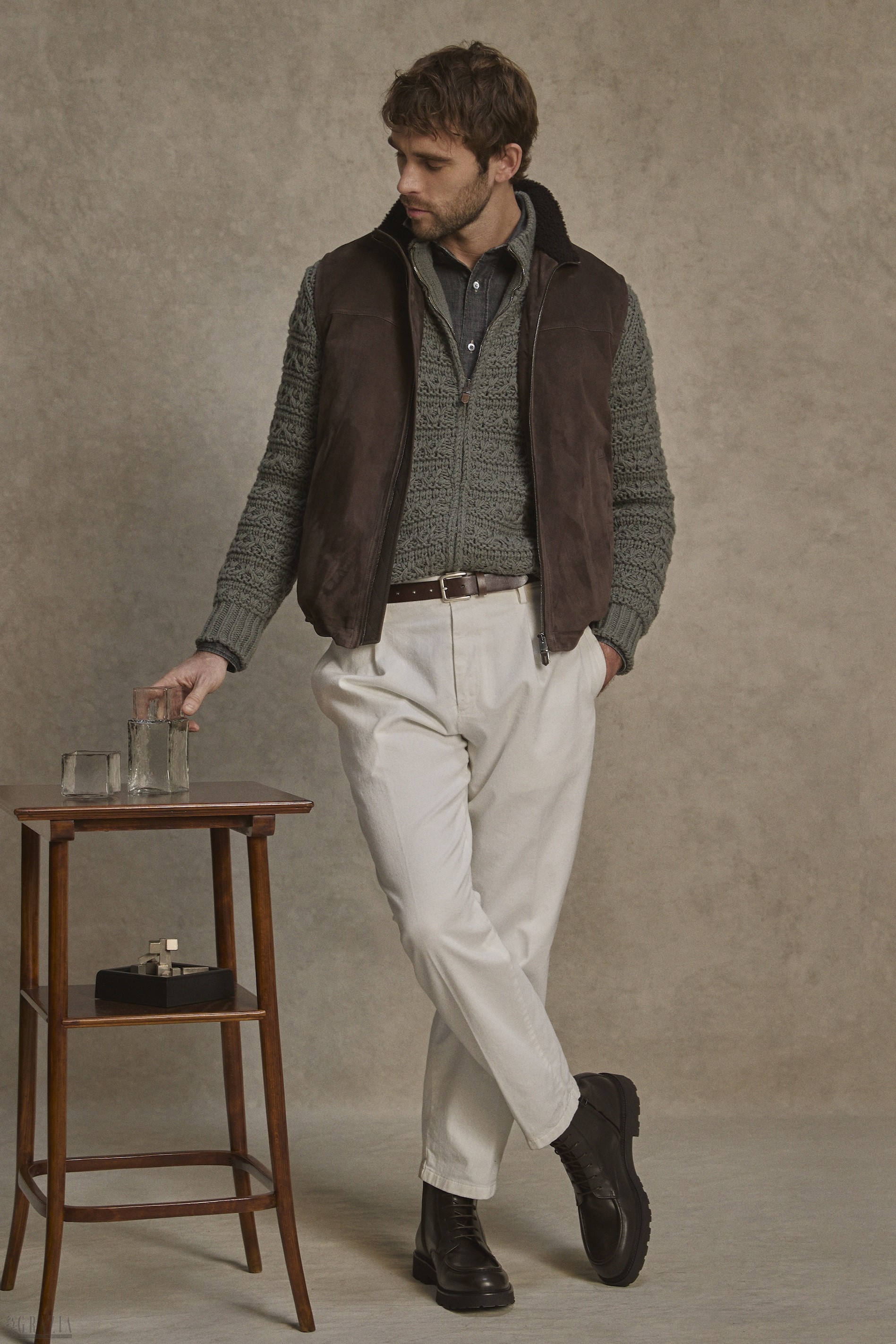 02 CANALI_FW26_Sage green alpaca full-zip cardigan.jpg