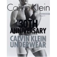 CALVIN KLEIN UNDERWEAR 30周年庆推出男士内衣纪念系列