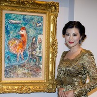 首位华人女珠宝设计师Diana Zhang挤身国际殿堂级展览会，出席法国巴黎古董双年展