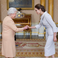 获英国女王授勋 安吉丽娜·朱莉的气场排第几？