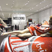 Jeremy Scott 将Moschino洛杉矶全新概念旗舰店设计成开放式画廊