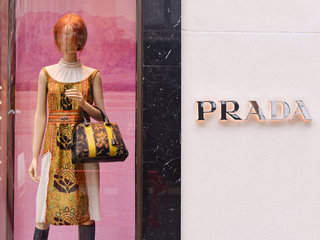 Prada在伦敦时装周期间呈献了The Iconoclasts项目的第三篇章