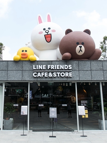 LINE FRIENDS CAFÉ & STORE江苏首店于南京环亚凯瑟琳广场火爆开业
