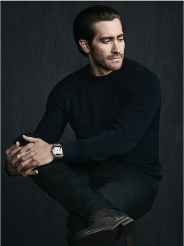 先锋之铭，当代典范——杰克·吉伦哈尔（Jake Gyllenhaal）演绎 全新Santos de Cartier卡地亚山度士系列腕表