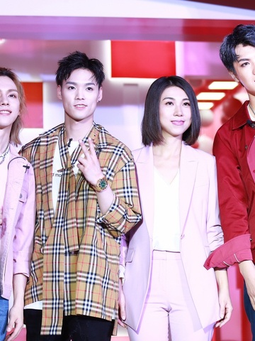 玩转卡姿兰潮流色彩态度 ——欢迎进入“要有色彩”练习室