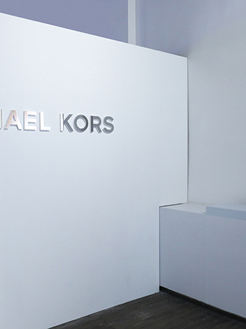 大胆前卫、浪漫复古——MICHAEL KORS 2018秋季系列