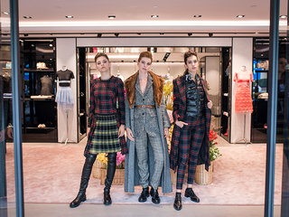 意大利高端时装品牌ERMANNO SCERVINO  推出2018早秋女装系列