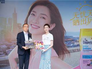 与江疏影来场夏日太阳岛“大”冒险 天猫X确美同®快闪店登陆上海大宁国际