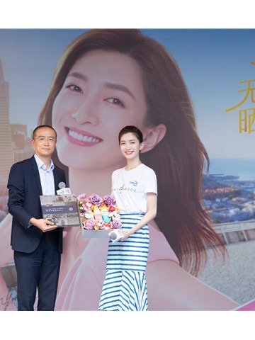 与江疏影来场夏日太阳岛“大”冒险 天猫X确美同®快闪店登陆上海大宁国际