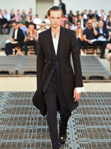 Alexander McQueen 2019年春夏男装系列