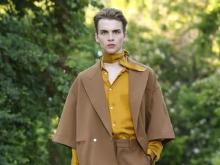 去逃离，去隐世，继续战斗——SEAN SUEN 2019SS