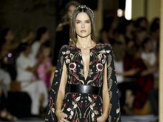 ZUHAIR MURAD 2018 秋冬高定系列发布——圣彼得堡之夜