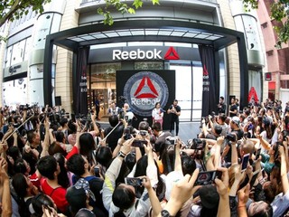 Reebok锐步亚太首家旗舰店正式开幕！ 融合零售、健身体验及生活空间的一站式FitHub 3.0创新来袭