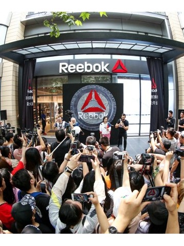 Reebok锐步亚太首家旗舰店正式开幕！ 融合零售、健身体验及生活空间的一站式FitHub 3.0创新来袭