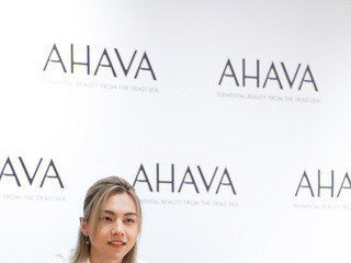AHAVA新品预览——品牌活动大使周锐接受红秀杂志采访！